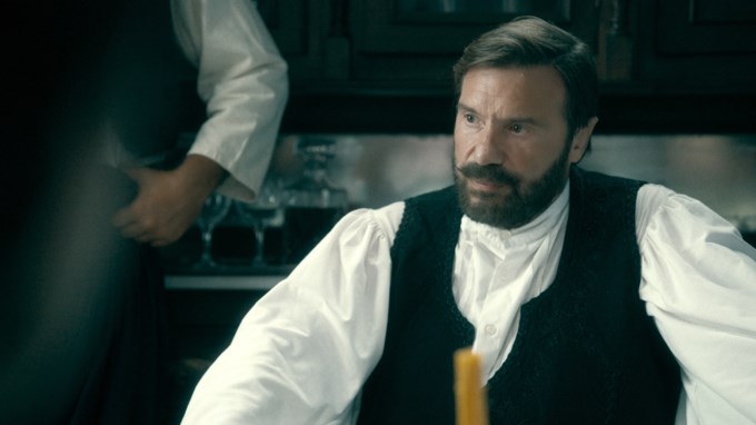 Στράτος Τζώρτζογλου