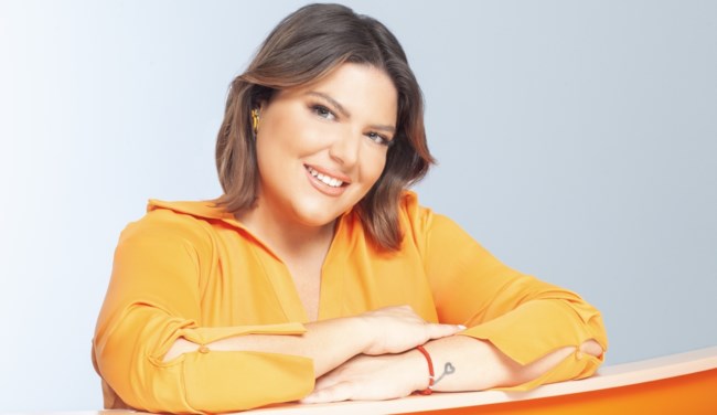 Aide-mémoire | Τα "Φαντάσματα" διδάσκουν τηλεόραση & η Δανάη Μπάρκα επιστρέφει