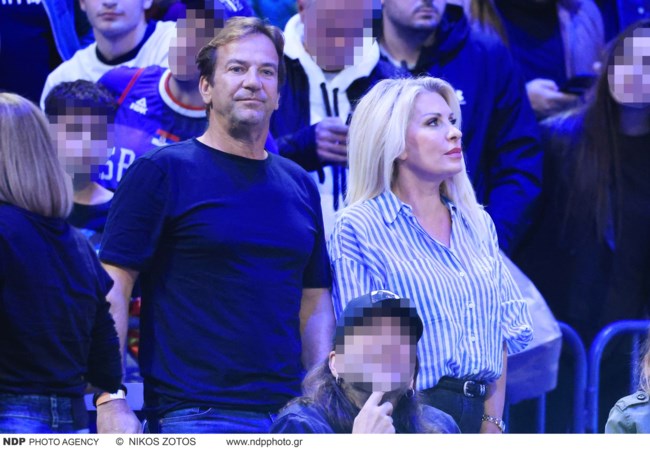 Ελένη Μενεγάκη & Μάκης Παντζόπουλος στο ΟΑΚΑ