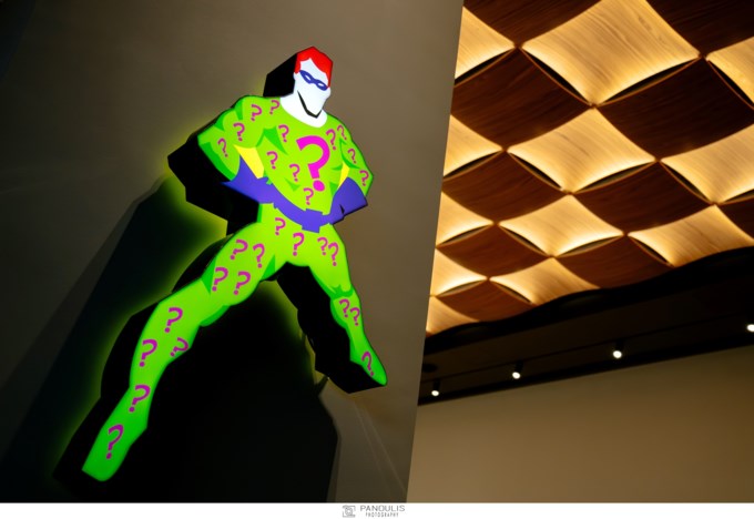 Ο Marco Lodola στο showroom της VARANGIS