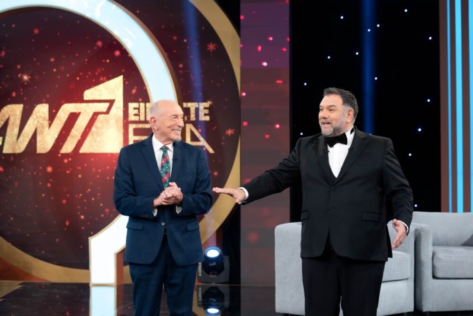 Τάσος Αρνιακός, Γρηγόρης Αρναούτογλου