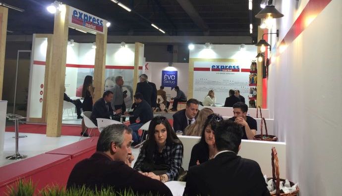 Το Δίκτυο «Express Market» Ξεχωρίζει Διεθνώς