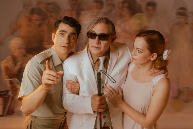 Aide-mémoire | Ο Τσουρός με το beef της εβδομάδας, ο Βλάχος στο σινεμά & η επιστροφή του τηλεμαραθωνίου