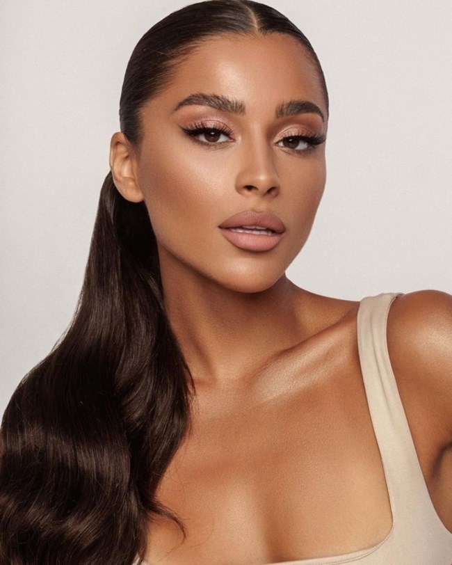 Pearl Skin: Όλα τα "must have" για να πετύχεις την πιο glowy βάση στο μακιγιάζ