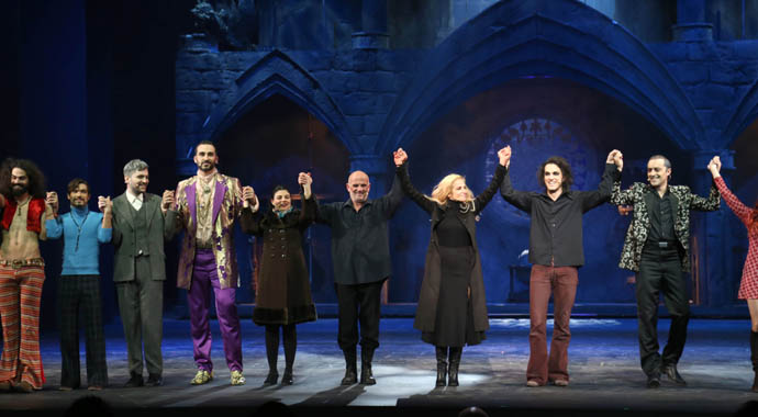 Οι Καμπάνες Του Έντελβαϊς