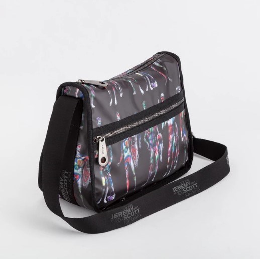 Carpisa x Jeremy Scott | Mία capsule collection για τον εορτασμό των 20 χρόνων του brand