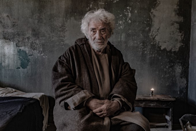 ΕΡΗΜΙΤΗΣ (Χρήστος Καλαβρούζος)