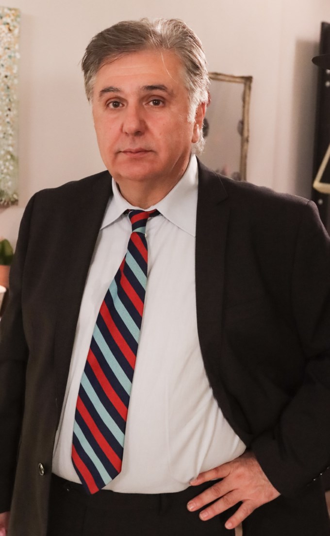 Ιεροκλής Μιχαηλίδης "'Άσε μας ρε μαμά"