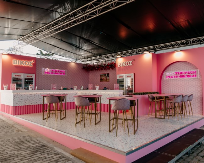 Το Βίκος Pink Grapefruit έντυσε ροζ το φετινό Athens Bar Show
