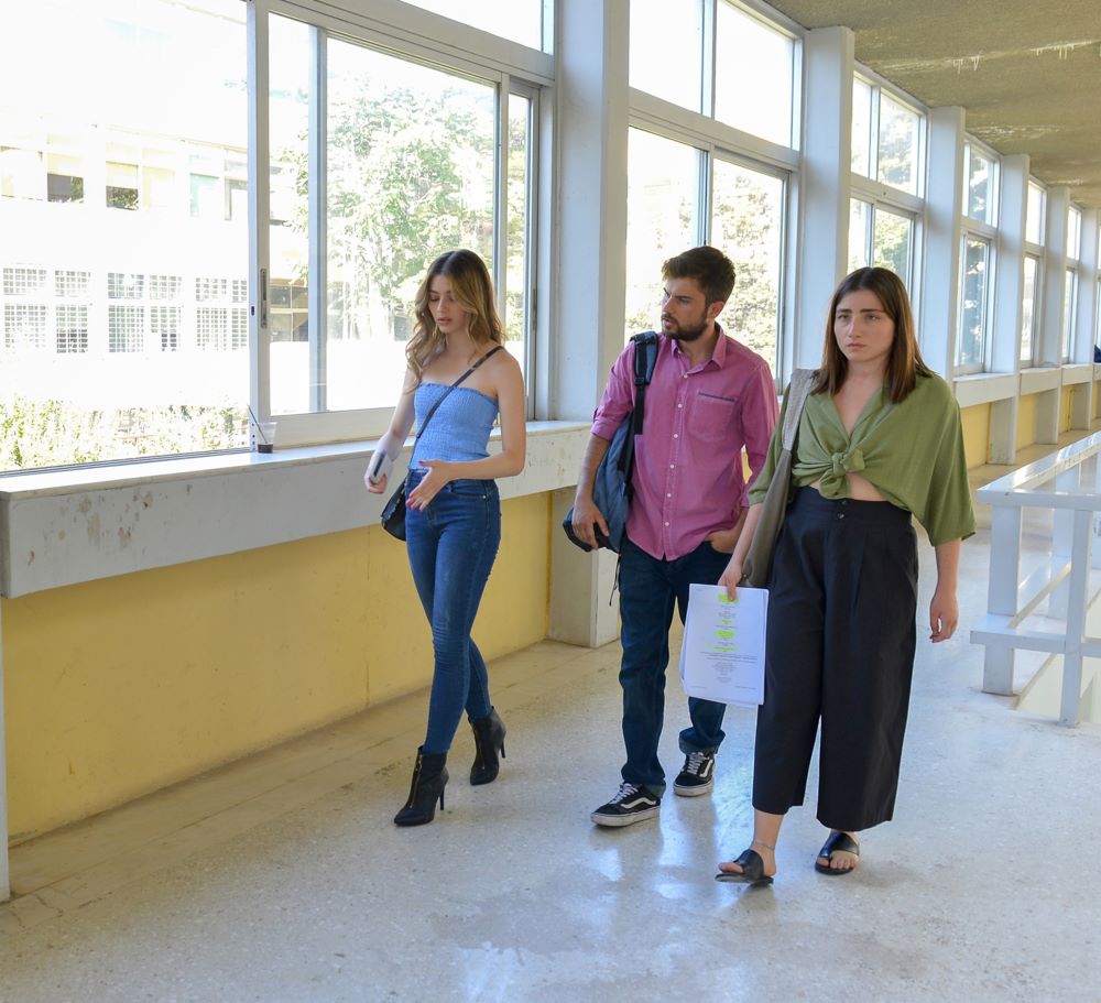 Δευτέρα 2 Οκτωβρίου 2023, ώρα 21:45