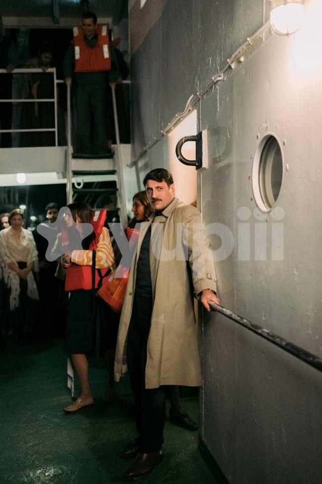Ο Γιώργος Χρυσοστόμου στα γυρίσματα της σειράς 