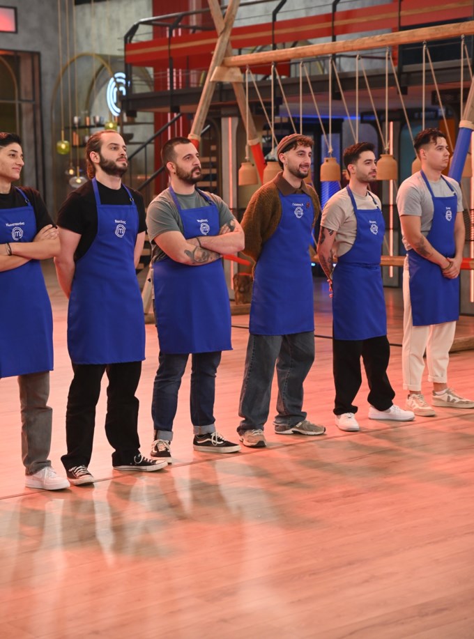 MasterChef | Η κόκκινη μπριγάδα ένα βήμα πριν χάσει τον πρώτο παίκτη της!