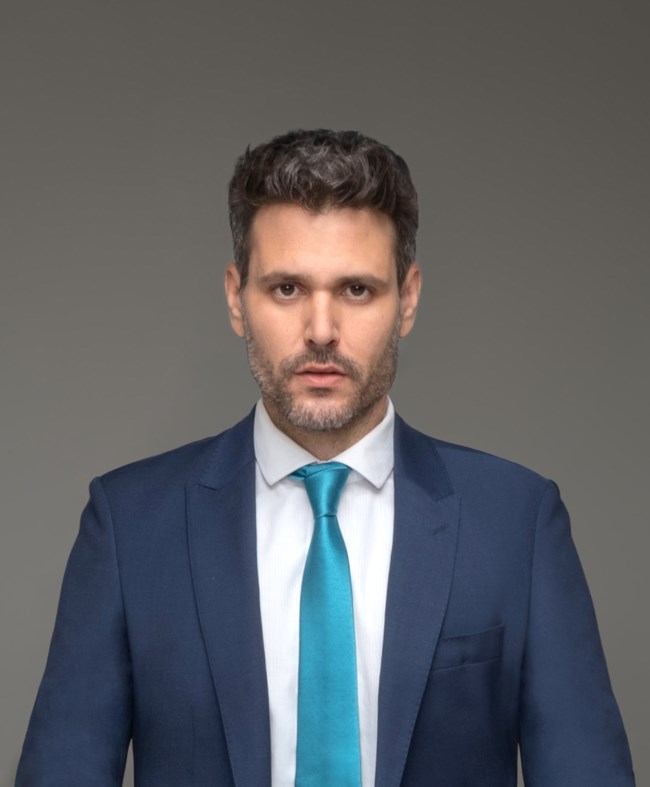 "Παγιδευμένοι" | Γνωρίστε τους δύο κεντρικούς πρωταγωνιστές της νέας σειράς του ΑΝΤ1