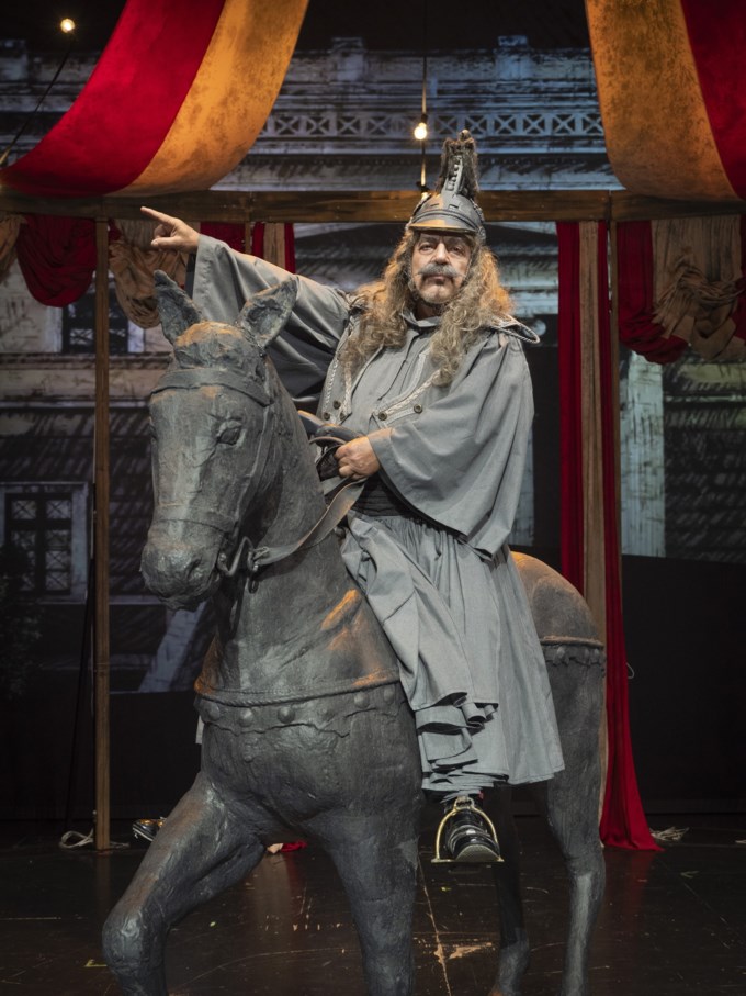 Το Μεγάλο μας Τσίρκο