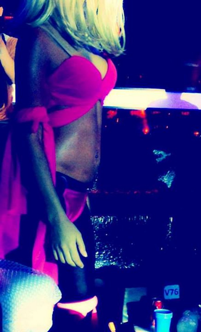 Ελευθερία Ελευθερίου, Your Body Sounds Familiar - εικόνα 9