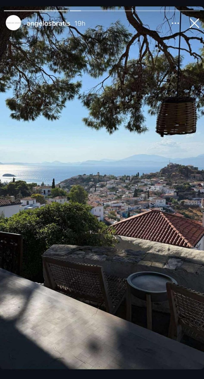 Άγγελος Μπράτης story