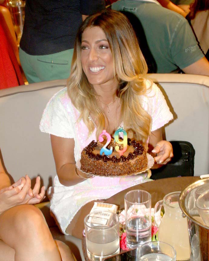 Διάσημες Εμφανίσεις - εικόνα 25