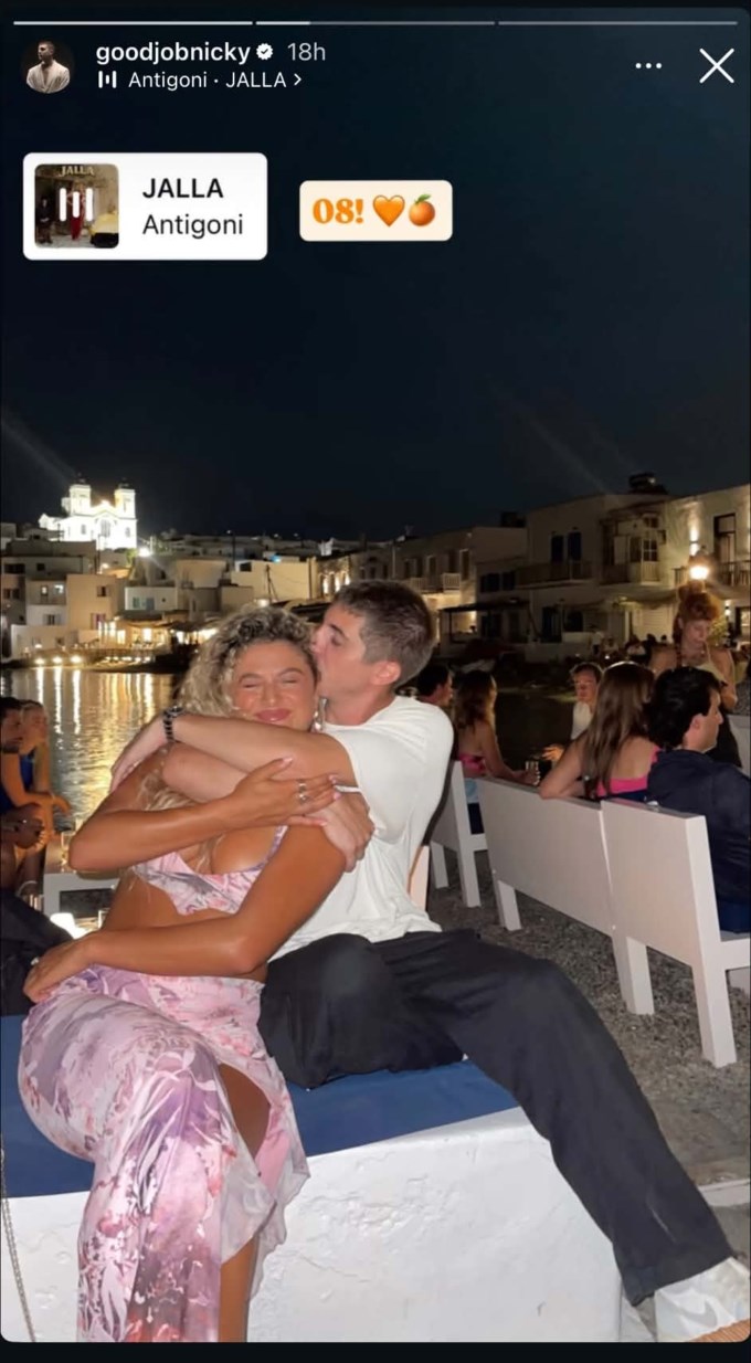 Η Antigoni στην αγκαλιά του Good Job Nicky! Το τρυφερό φιλί μπροστά στην κάμερα
