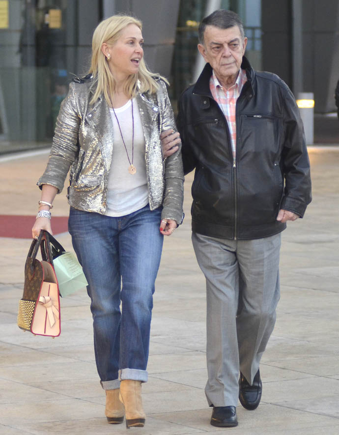 Showbiz Report - εικόνα 2