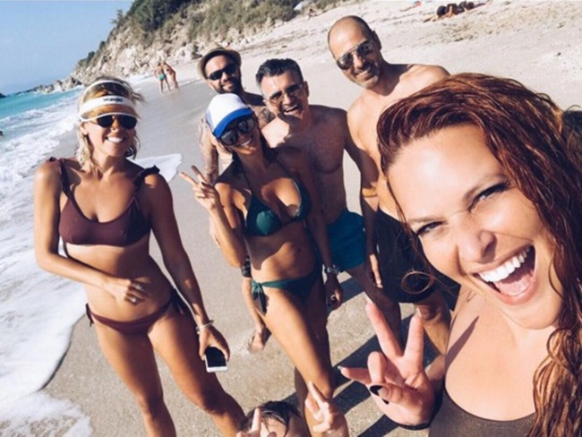 Social Media Report
 - εικόνα 5