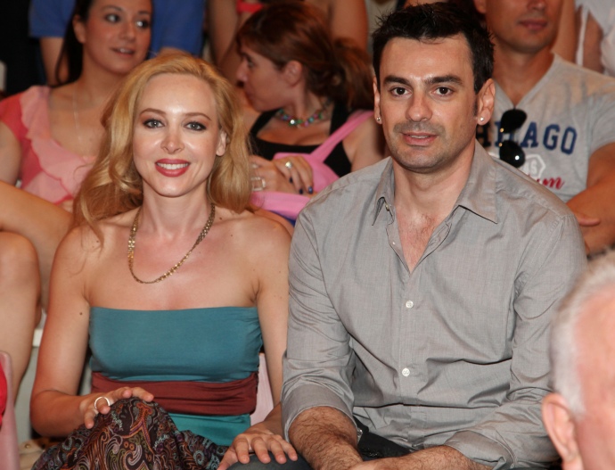 Διάσημες Εμφανίσεις
 - εικόνα 7