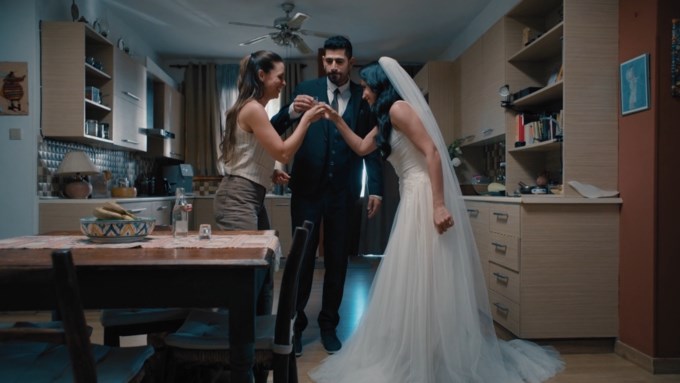 Μπλε Ώρες | Ο γάμος Πέτρου και Νικολέτας πληγώνει την Ολυμπία!