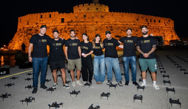 DRNS Drone Light Show: Ο Κολοσσός της Ρόδου αναβίωσε στον ουρανό με 1.000 drones