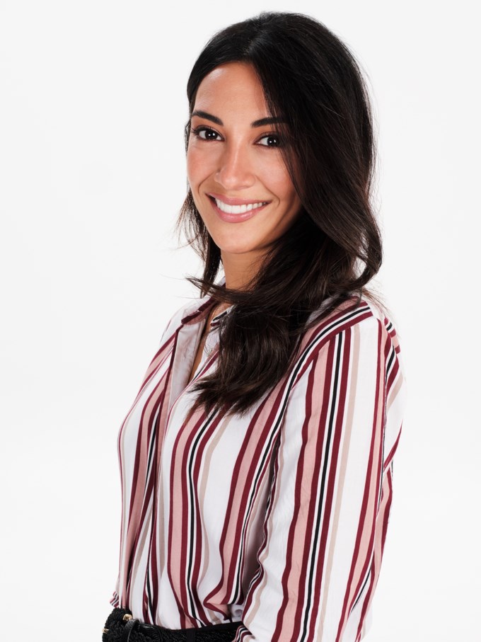 Ευγενία Σαμαρά ( Σάρα Ζωιδάκη)