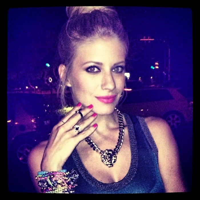 Η Ευαγγελία Αραβανή Είναι Μία Οπτασία Όταν Φοράει Το Μαγιό Της - εικόνα 9