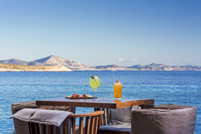 Ένα ταξίδι για όλες τις αισθήσεις στον ανανεωμένο χώρο του Moorings! - εικόνα 2