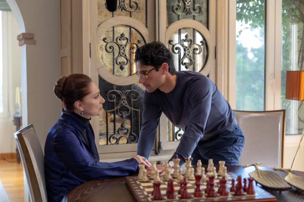 Τρίτη 20 Απριλίου – Επεισόδιο 119