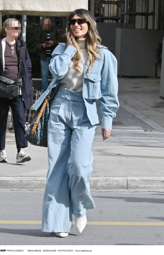 Αθηνά Οικονομάκου