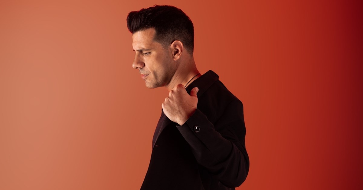 Ο Θοδωρής Φέρρης ανακοίνωσε και δεύτερη συναυλία στο Κατράκειο