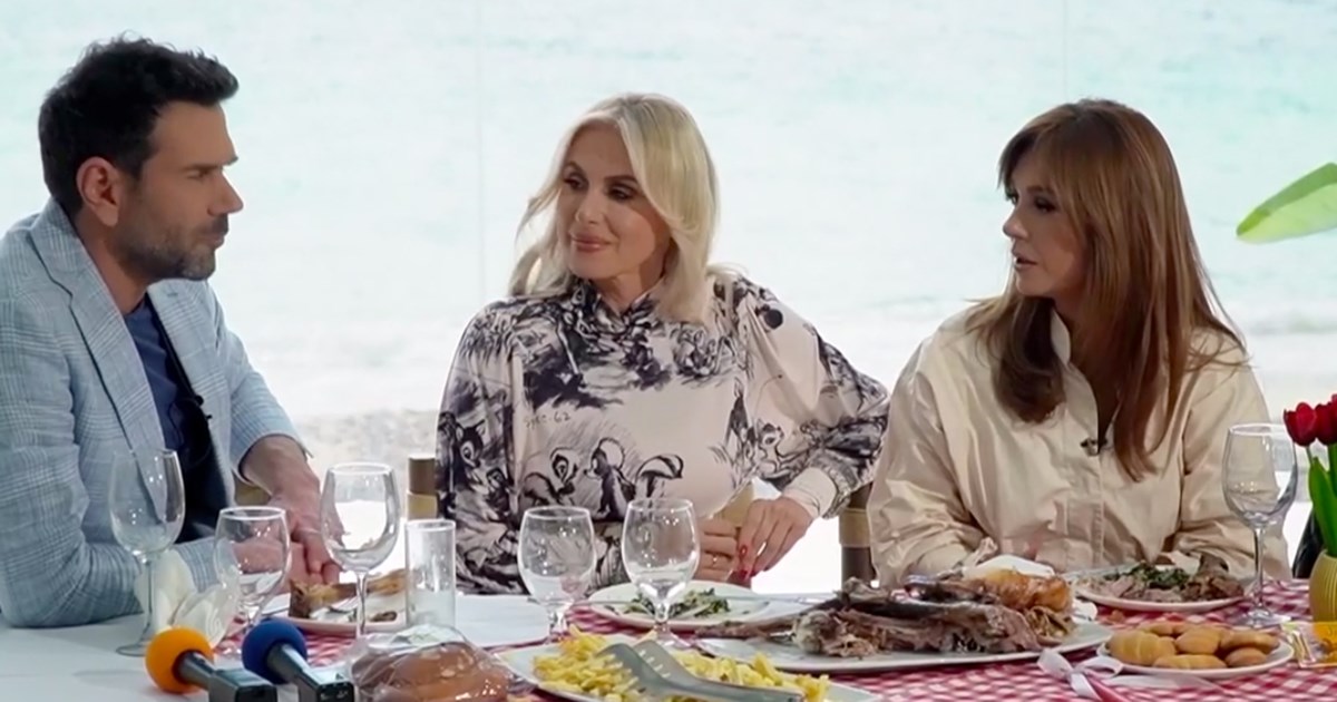 Θάλεια Ματίκα και Τάσος Ιορδανίδης μαζί στην εορταστική εκπομπή της ΕΡΤ: 