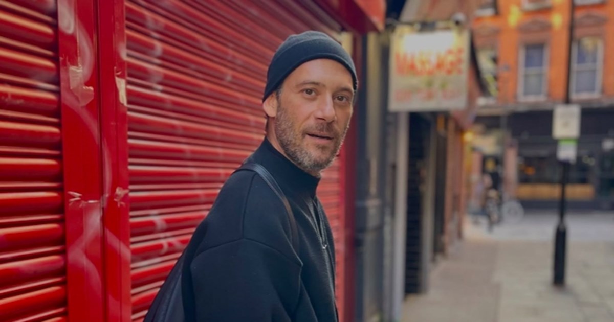 Ο Αντίνοος Αλμπάνης μιλά για την μάχη του με τον καρκίνο: 