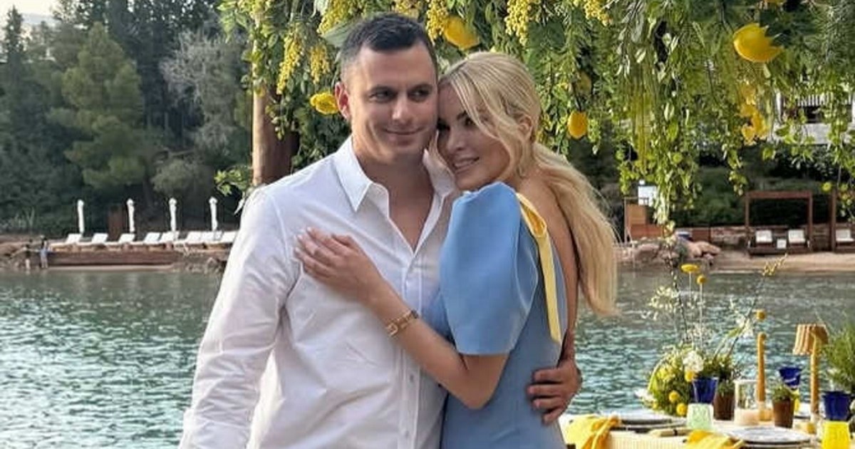 Σε ποιον μοιάζει το μωρό της Κατερίνας Καινούργιου & του Παναγιώτη Κουτσουμπή;