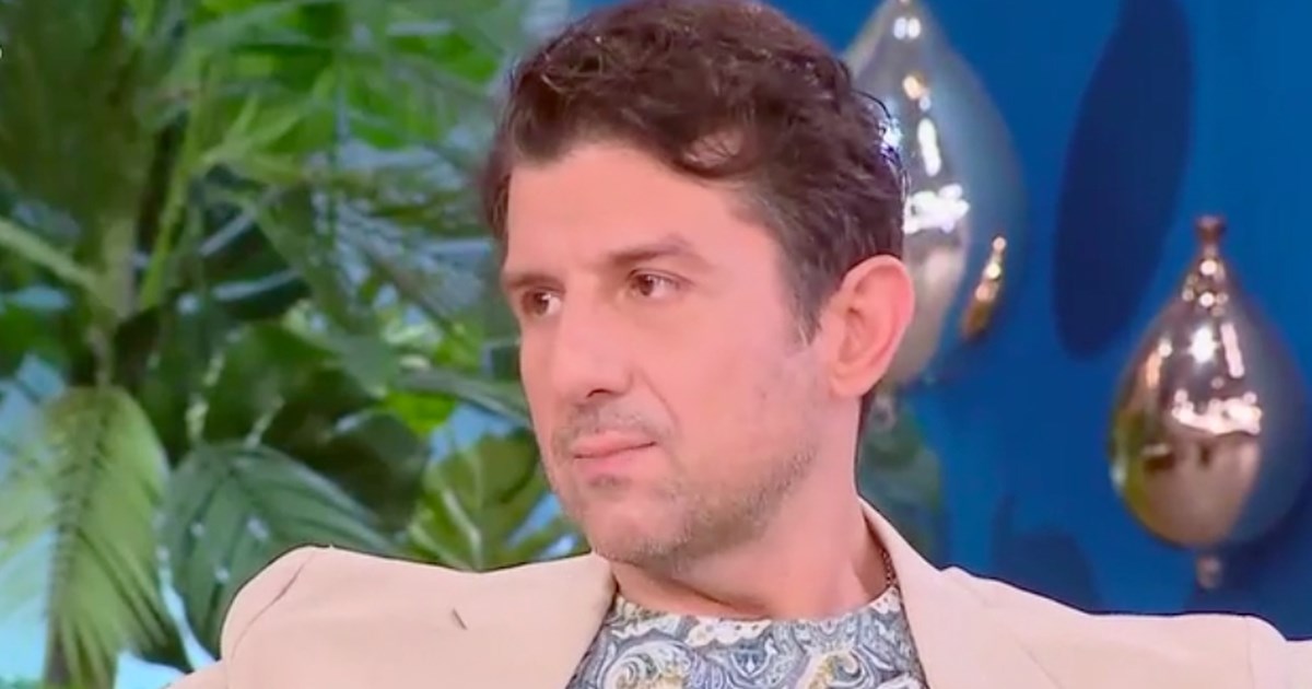 Μιχάλης Οικονόμου: 