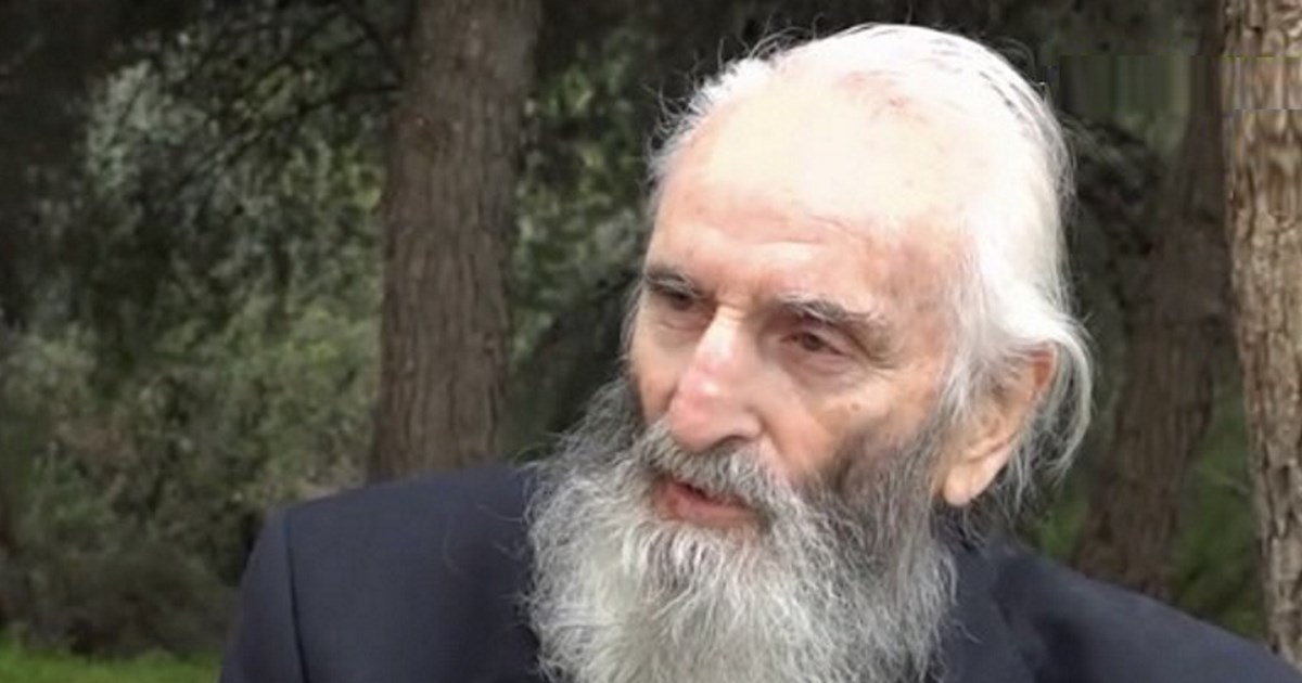Νικήτας Τσακίρογλου: “Γι’ αυτό η Χρυσούλα Διαβάτη δεν κάνει θέατρο, ίσως έχει απογοητευτεί”