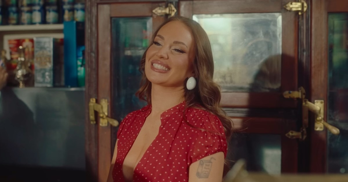 Η Ανδρομάχη κάνει... 