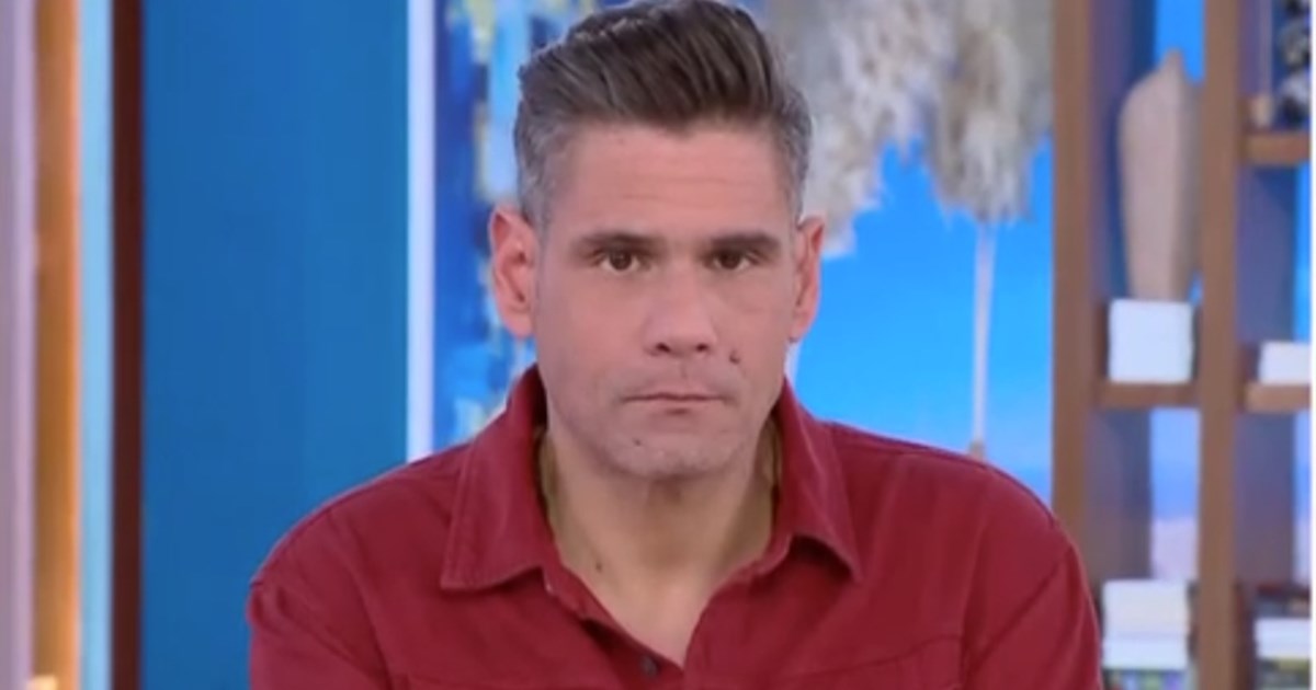 Δημήτρης Ουγγαρέζος: 