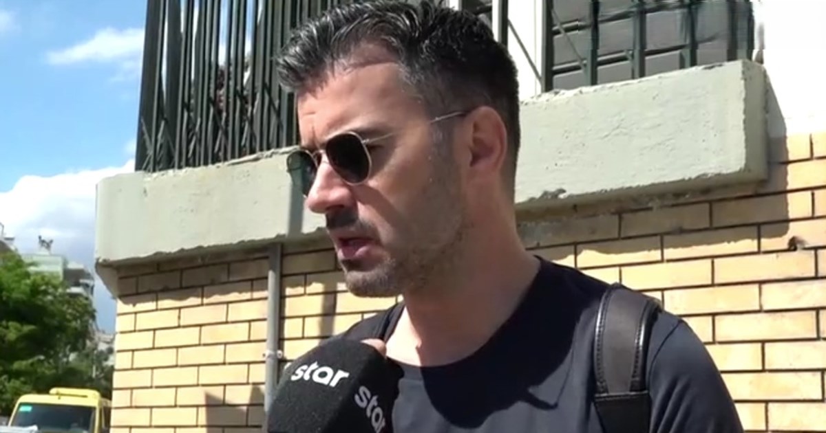 Ενοχλημένος ο Γιάννης Τσιμιτσέλης: 