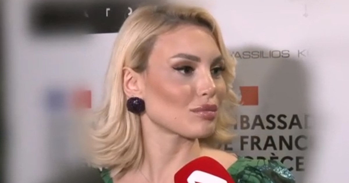 Αλεξάνδρα Παναγιώταρου: “Δεν θα έκανα μόνη μου παιδί αν και όλες είμαστε ικανές για αυτό”
