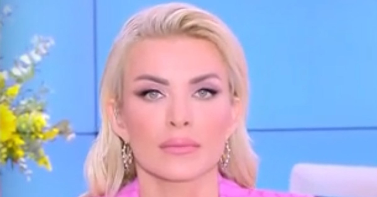 Κατερίνα Καινούργιου: “Ένα μεγάλο μπράβο στην Ελεονώρα Μελέτη – Απαίτησε να πληρωθούν όλοι οι συνεργάτες της”
