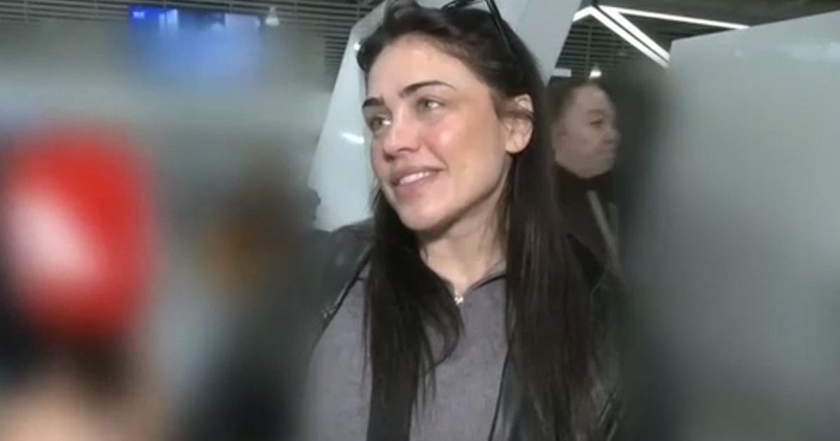 Konnie Μεταξά: 