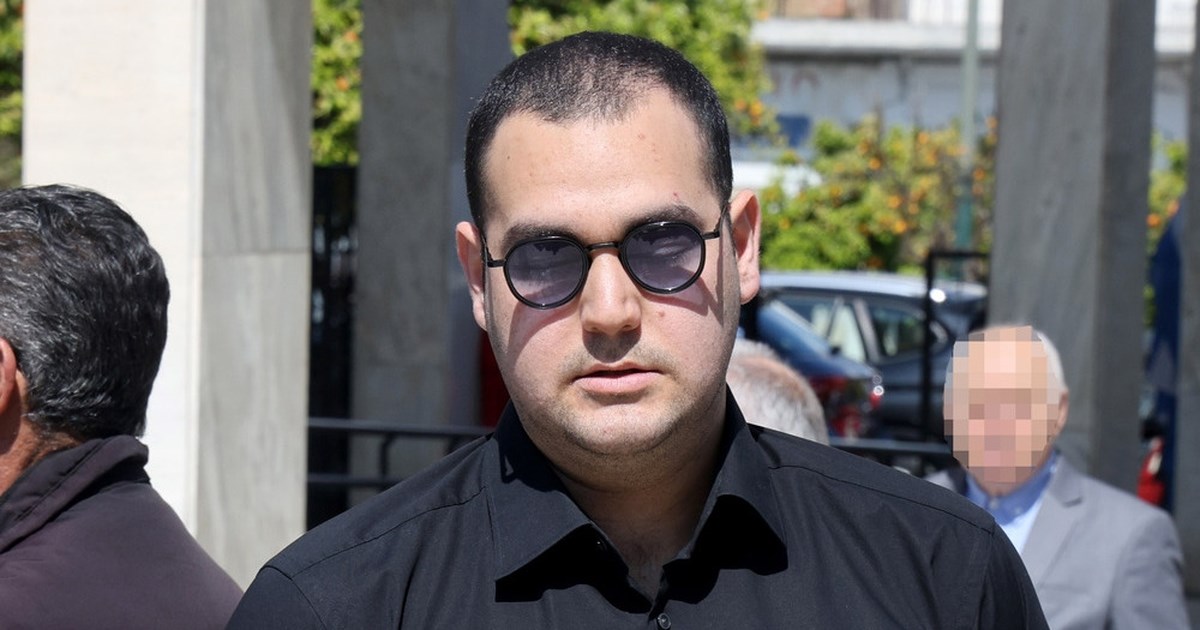 Ο Χρήστος Κούγιας μιλά για την αλλαγή στην εμφάνισή του