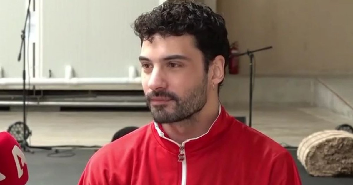 Δημήτρης Τσίκλης: 