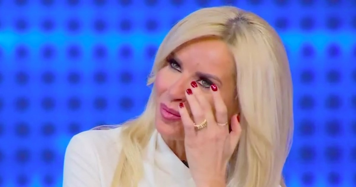 Συγκίνηση για τη Μαρία Μπεκατώρου στο Chase: 