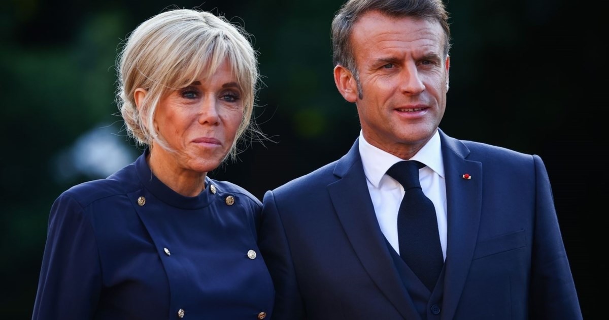 Brigitte Macron | Με το royal blue φόρεμα που ορίζει τη σύγχρονη κομψότητα στο Προεδρικό Μέγαρο