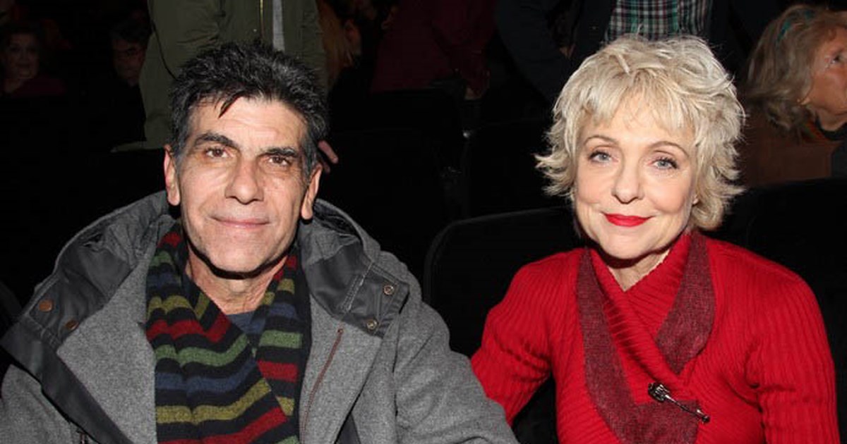 Γιάννης Μπέζος: 