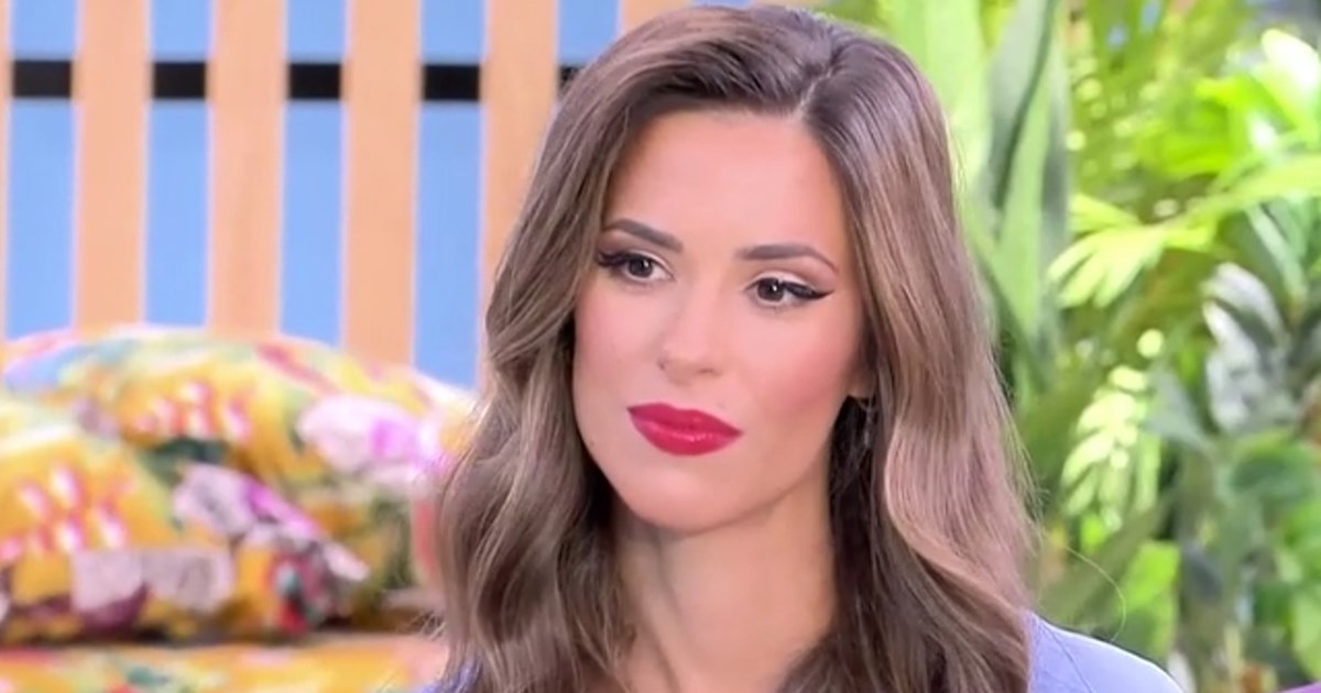 Η Ιζαμπέλλα Φούλοπ σε σπάνια δημόσια εμφάνιση με τον πατέρα της - Πόσο μοιάζουν;